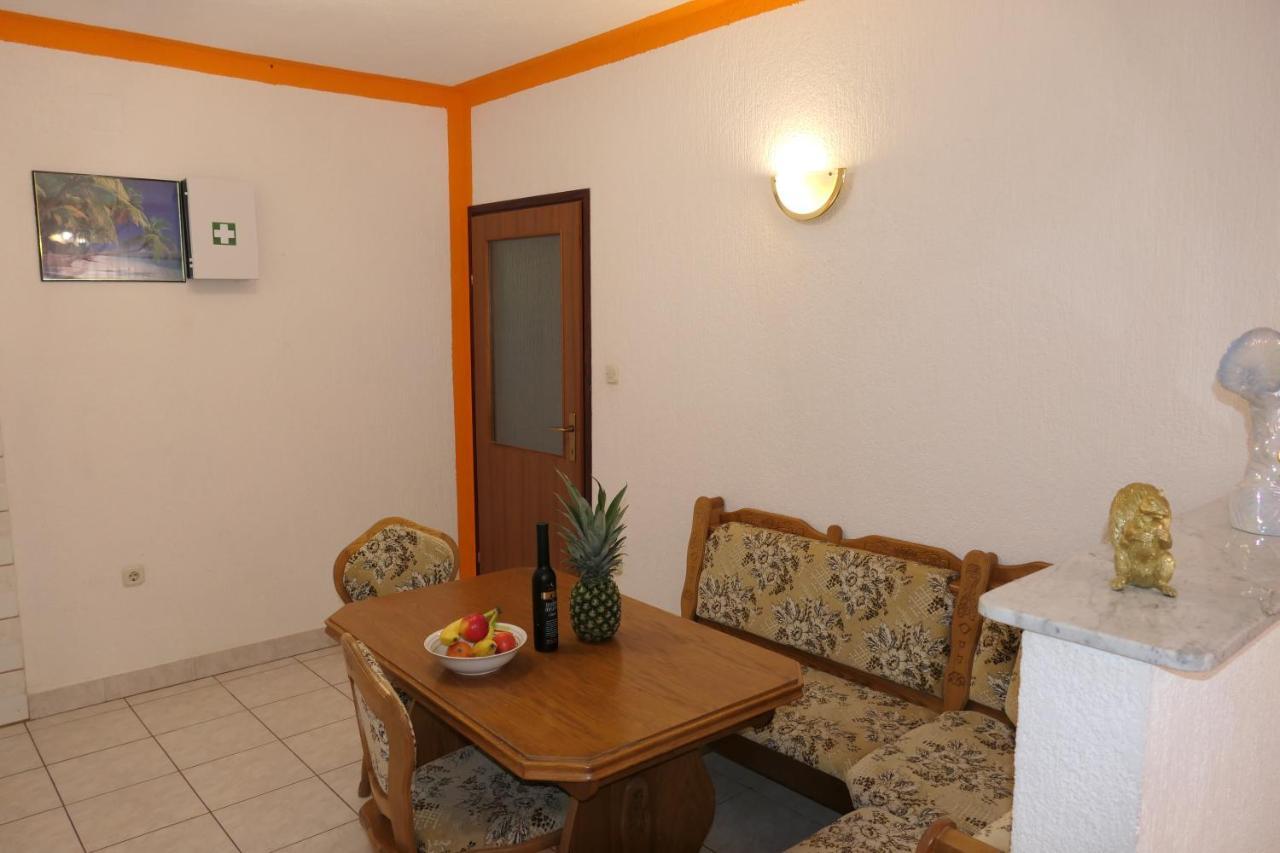Apartments And Rooms Juki Senj  Exterior foto