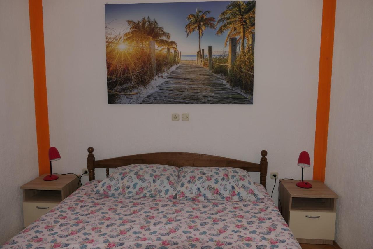 Apartments And Rooms Juki Senj  Exterior foto