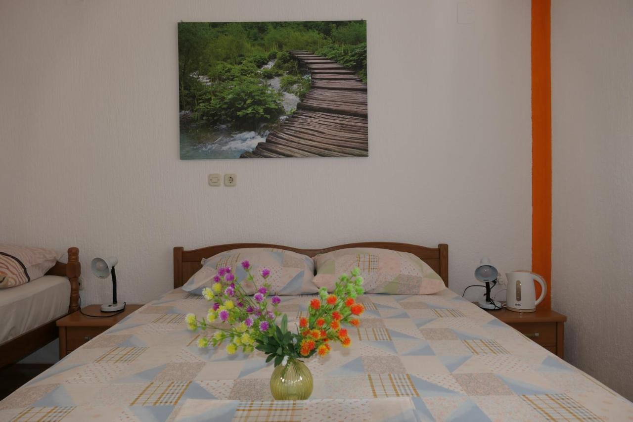 Apartments And Rooms Juki Senj  Exterior foto